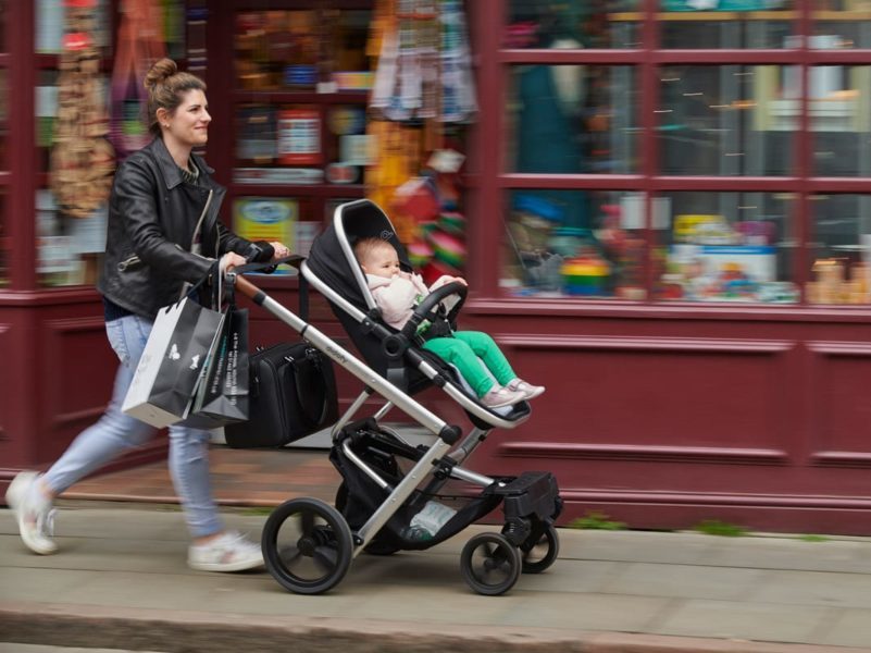 What-to-look-for-when-choosing-a-pram