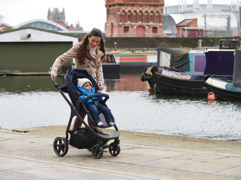 it’s time for baby to face the world in pushchair